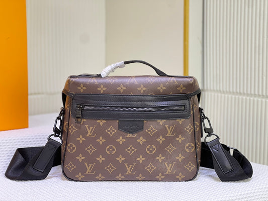 エレガント☆Louis Vuitton☆LV トレイル ショルダーバッグ M46972