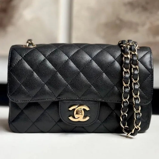 【大人気!完売必至☆】CHANEL シャネル ミニフラップバッグ