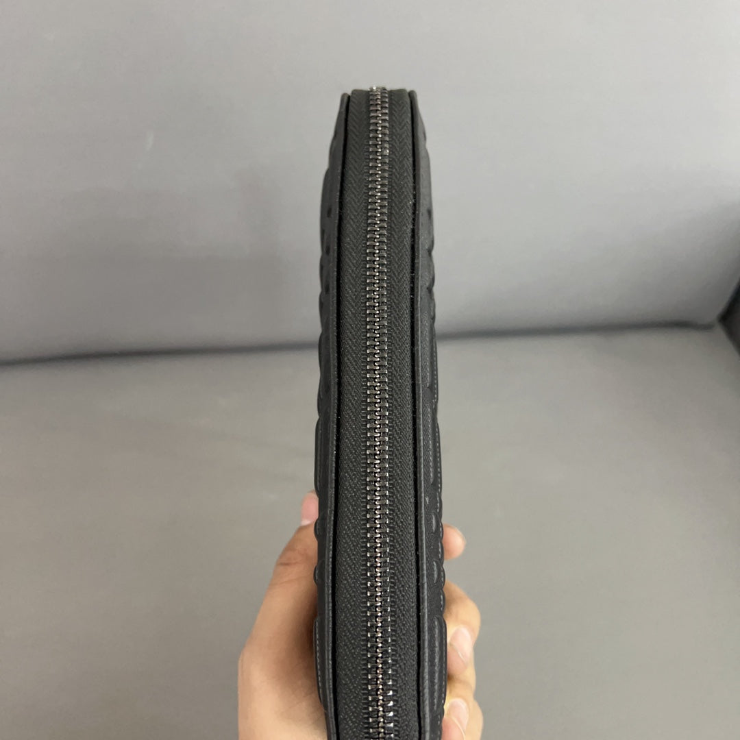 【BURBERRY 公式 旗艦店】 バーバリー クラッチバッグ 当日出荷 好評に付き再入荷!21*11CM