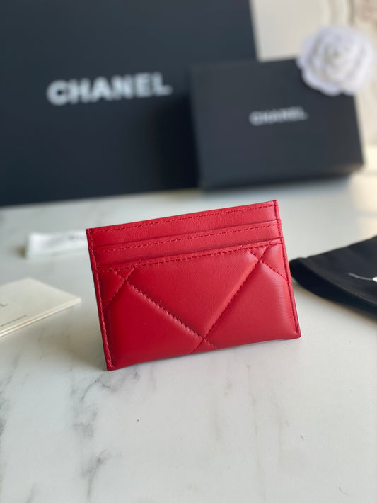 CHANEL 19 CARD HODLER AP1167