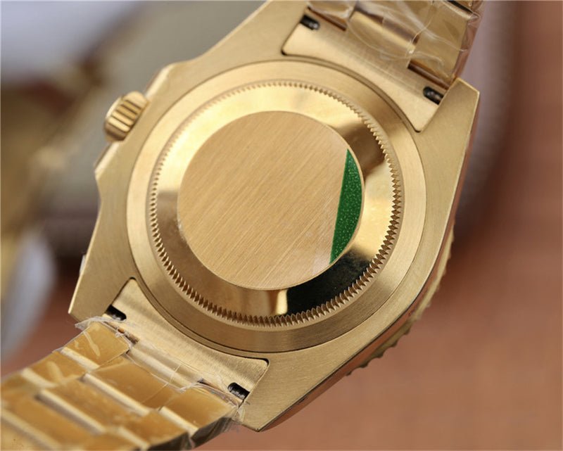 ロレックス GMTマスターII 116718LN