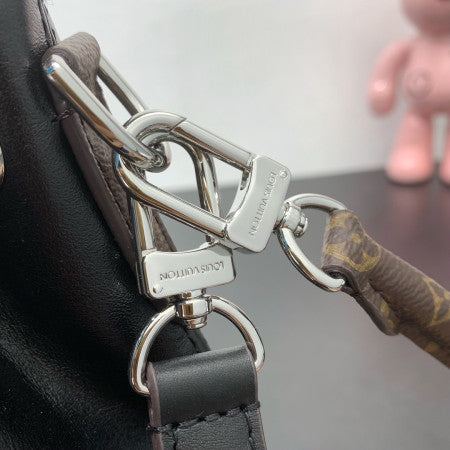 【LOUIS VUITTON】No Way Vibe バッグ – モードなエッジが効いた注目の新作 M14377