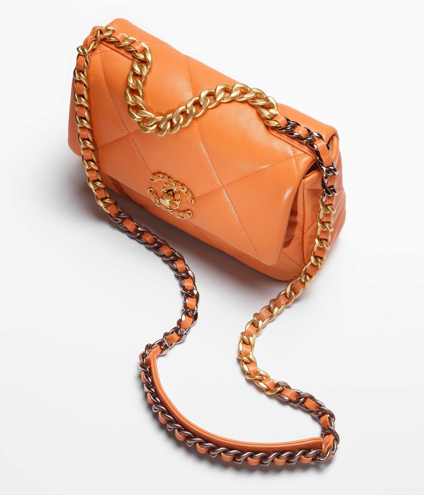 19 ハンドバッグ