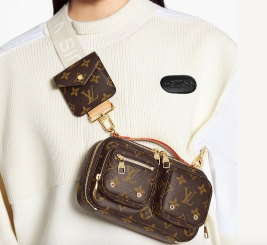 レアモデル【Louis Vuitton】お洒落&多機能☆UTILITY CROSSBODY