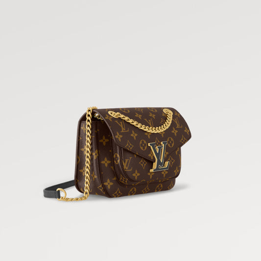 【新作】大人気モデル!! LOUIS VUITTON ショルダーバッグ