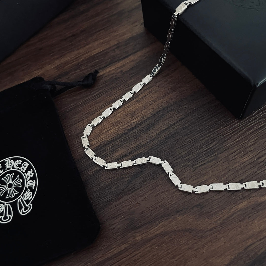 【CHROME HEARTS 】ネックレス、新しいネックレス万能シンプルファッションオーナメント