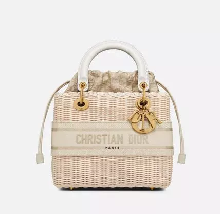 【DIOR直営】新作!ミディアム LADY DIOR