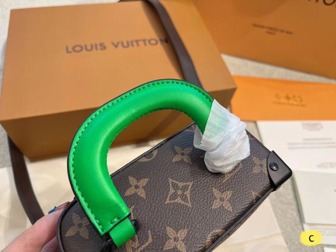 L&v バーティカルボックストランク ハンドバッグ ショルダーバッグ