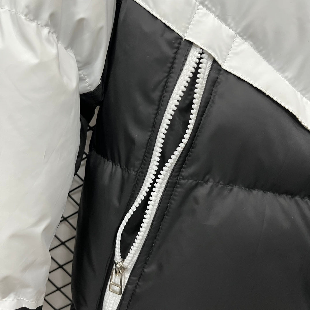 【NIKE旗艦店】ダウンジャケット ご好評に付き再入荷!