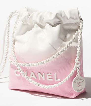 ★可愛すぎるカラー♪【CHANEL】CHANEL22 ハンドバッグ★