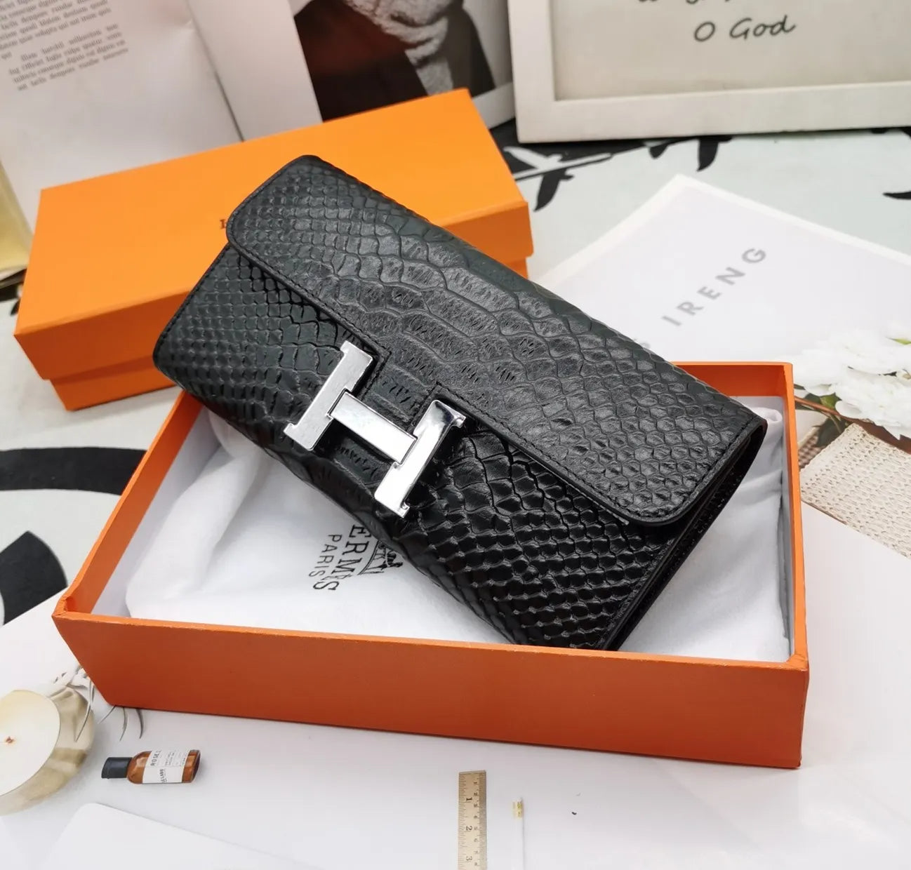 HERMÈS エルメス 8111 19*10CM セール 数量限定!