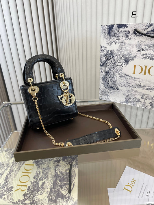累積売上総額第1位 Diorダイアモンドバッグ♥️