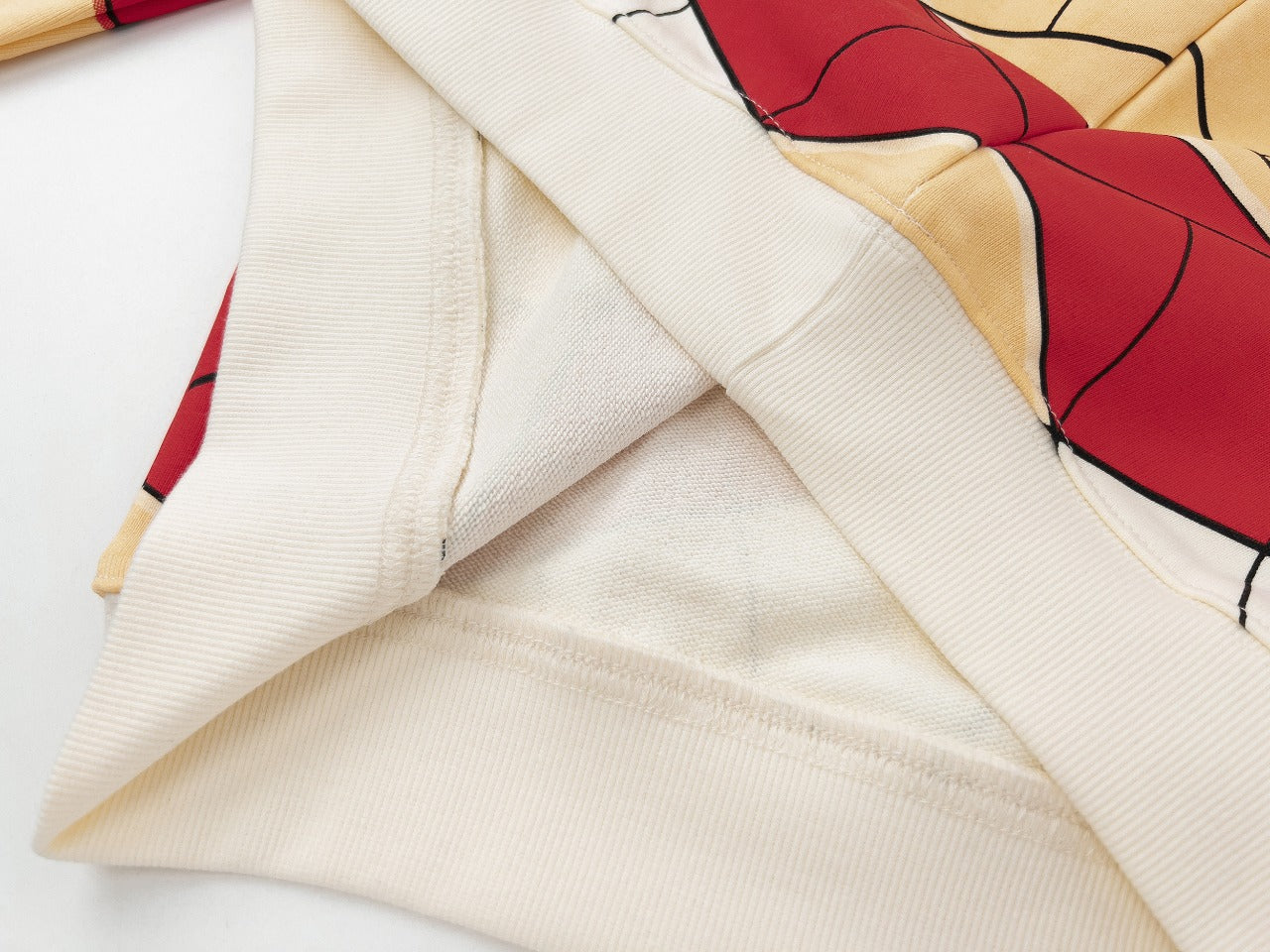 【BURBERRY 公式旗艦店】ご好評に付き再入荷!!