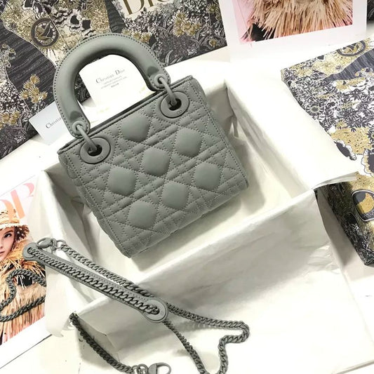 【超入手困難!ほしい!】Lady Diorトリコロールサテンチェック牛革