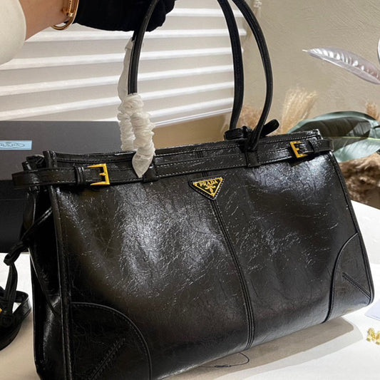 ☆PRADA☆ ソフトナッパレザー ミニハンドバッグ1点入荷♪☆正規品☆