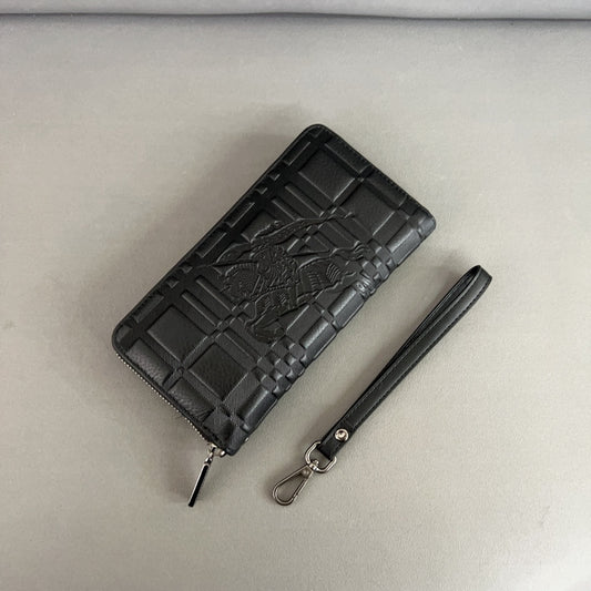 【BURBERRY 公式 旗艦店】 バーバリー クラッチバッグ 当日出荷 好評に付き再入荷!21*11CM