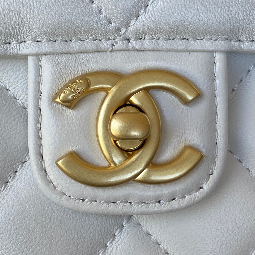 Chanel MINI FLAP BAG AS3649