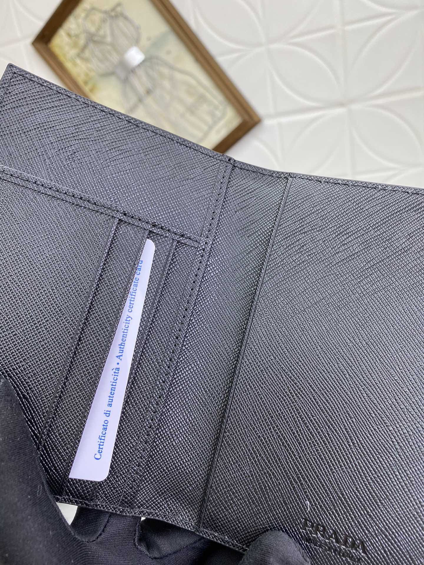 PRADA(プラダ) 財布9.5x14cm