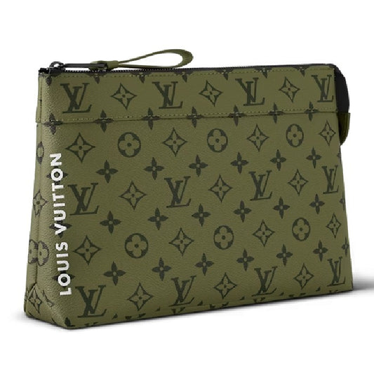 Louis Vuitton ポシェット・ヴォワヤージュ スープル M82800