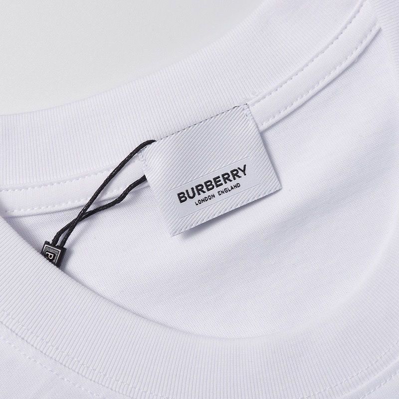 🔥2 つのうち 1 つが無料になります🔥🔥【BURBERRY 公式旗艦店】バーバリー Tシャツ ご好評に付き再入荷!