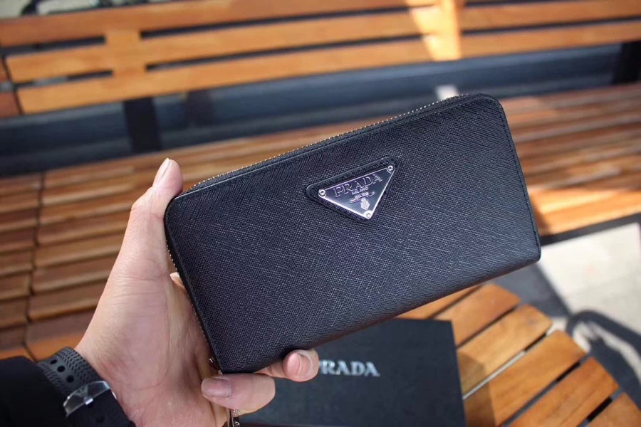 【PRADA 公式旗艦店】プラダ 財布 当日出荷 好評に付き再入荷!19*10*2.5CM