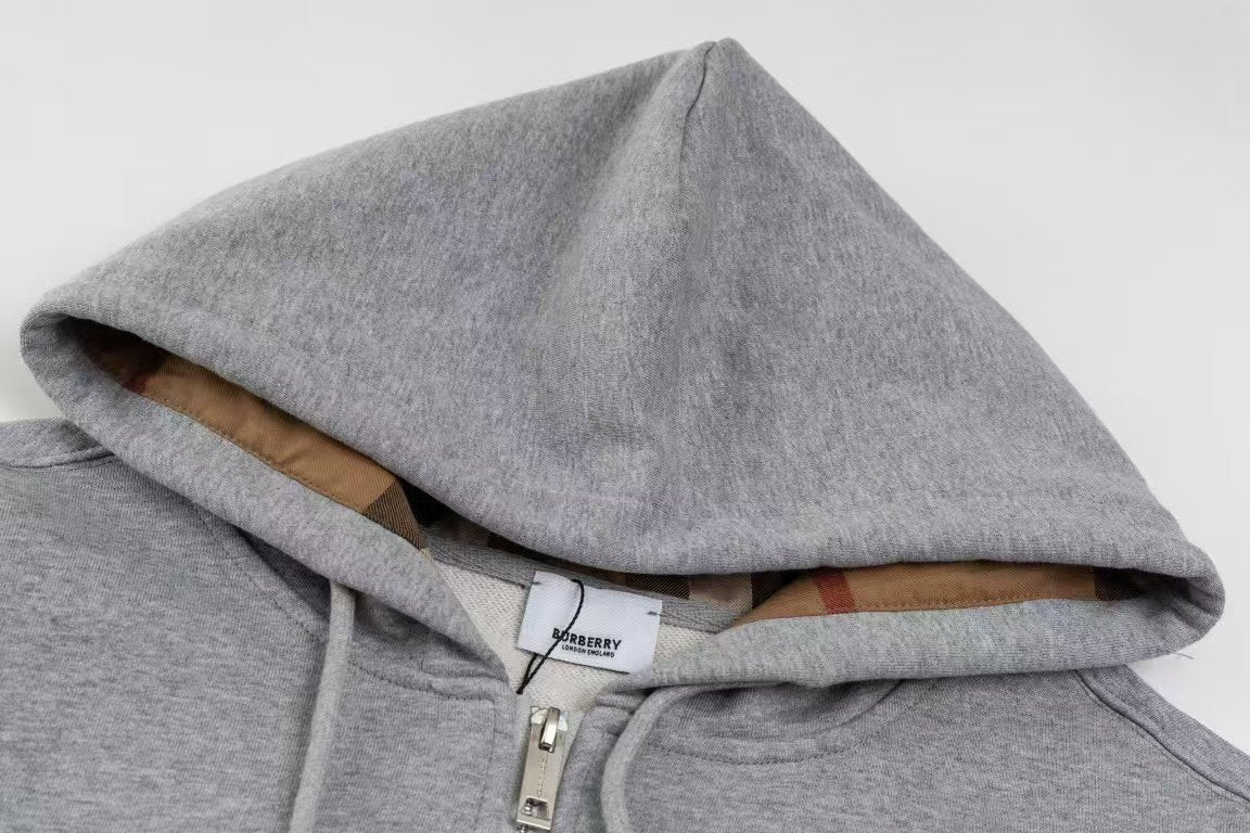 【2024】【BURBERRY 公式旗艦店】バーバリー パーカースウェットご好評に付き再入荷!240920
