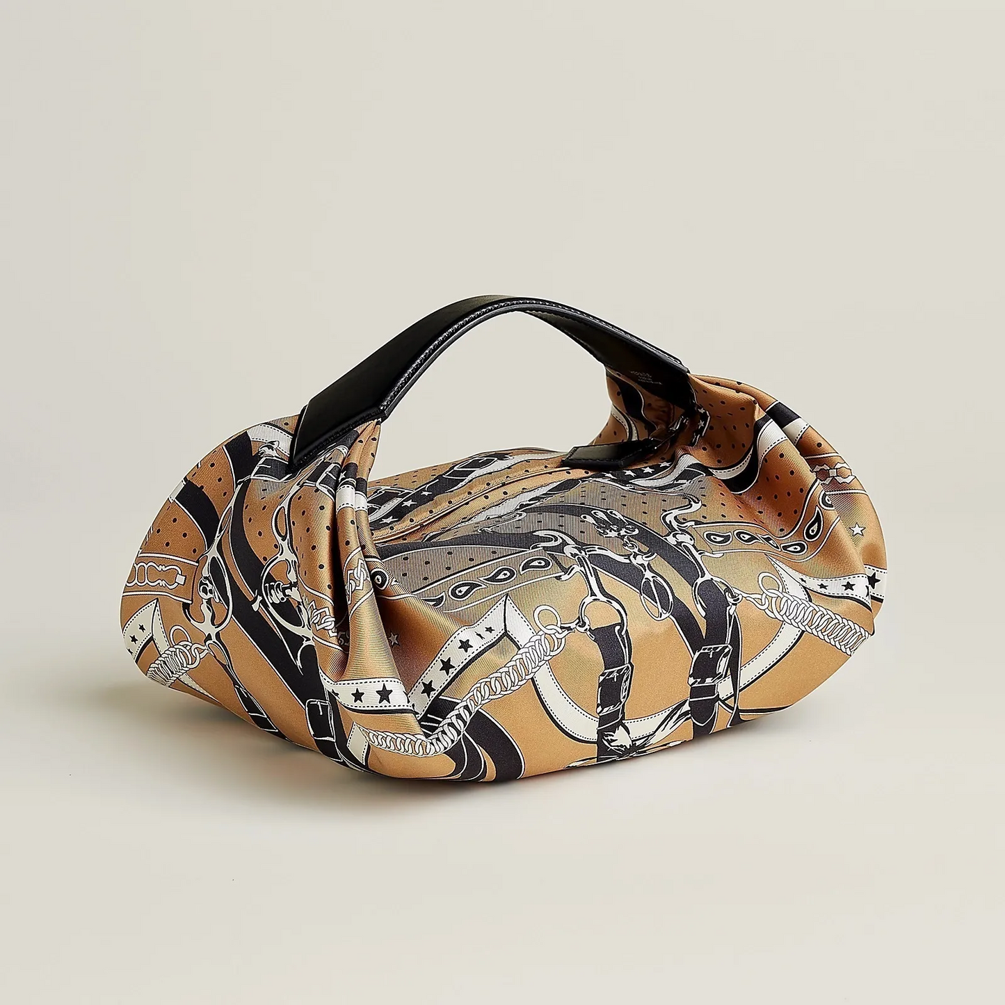 【目を引くデザイン】HERMES BALUSOIE バッグ