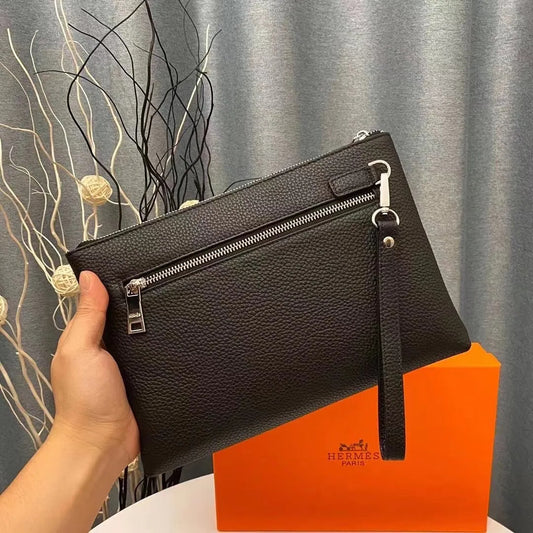 【HERMES 公式旗艦店】エルメス クラッチバッグ 当日出荷 好評に付き再入荷!28*18*3CM