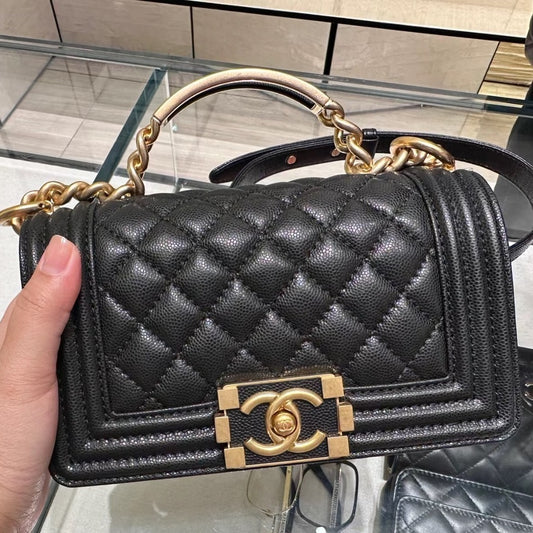 お洒落ハンドルで差が付く★CHANEL BOY CHANEL トップハンドル
