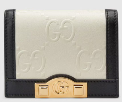 SALE★GG Deboss柄【送込GUCCI】2折中財布★黒白革/金デコ-BUYMA