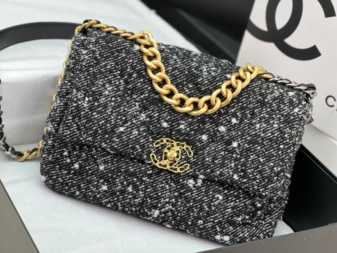 CHANEL 19 LARGE HANDBAG AS1161