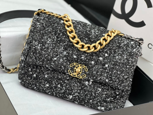 CHANEL 19 LARGE HANDBAG AS1161