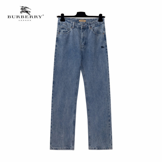 【BURBERRY 公式旗艦店】バーバリー ジーパン ご好評に付き再入荷！