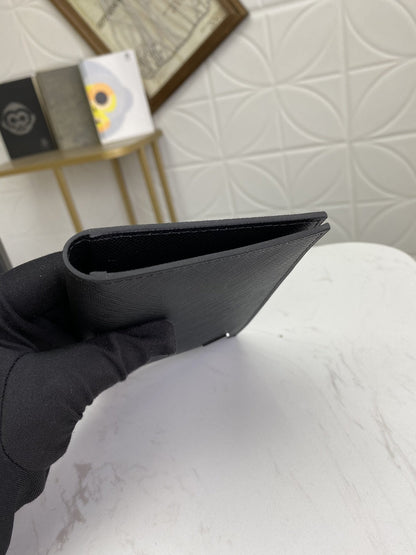 PRADA(プラダ) 財布9.5x14cm