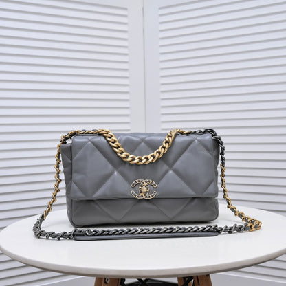 CHANEL 19 AS1160 19BAG