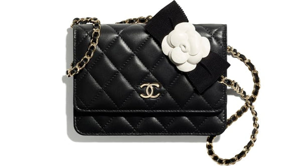 【CHANEL】ミニチェーン財布
