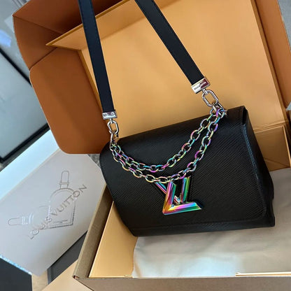 ★Louis Vuitton★ネオクラシカルなツイストミディアムバッグの登場です