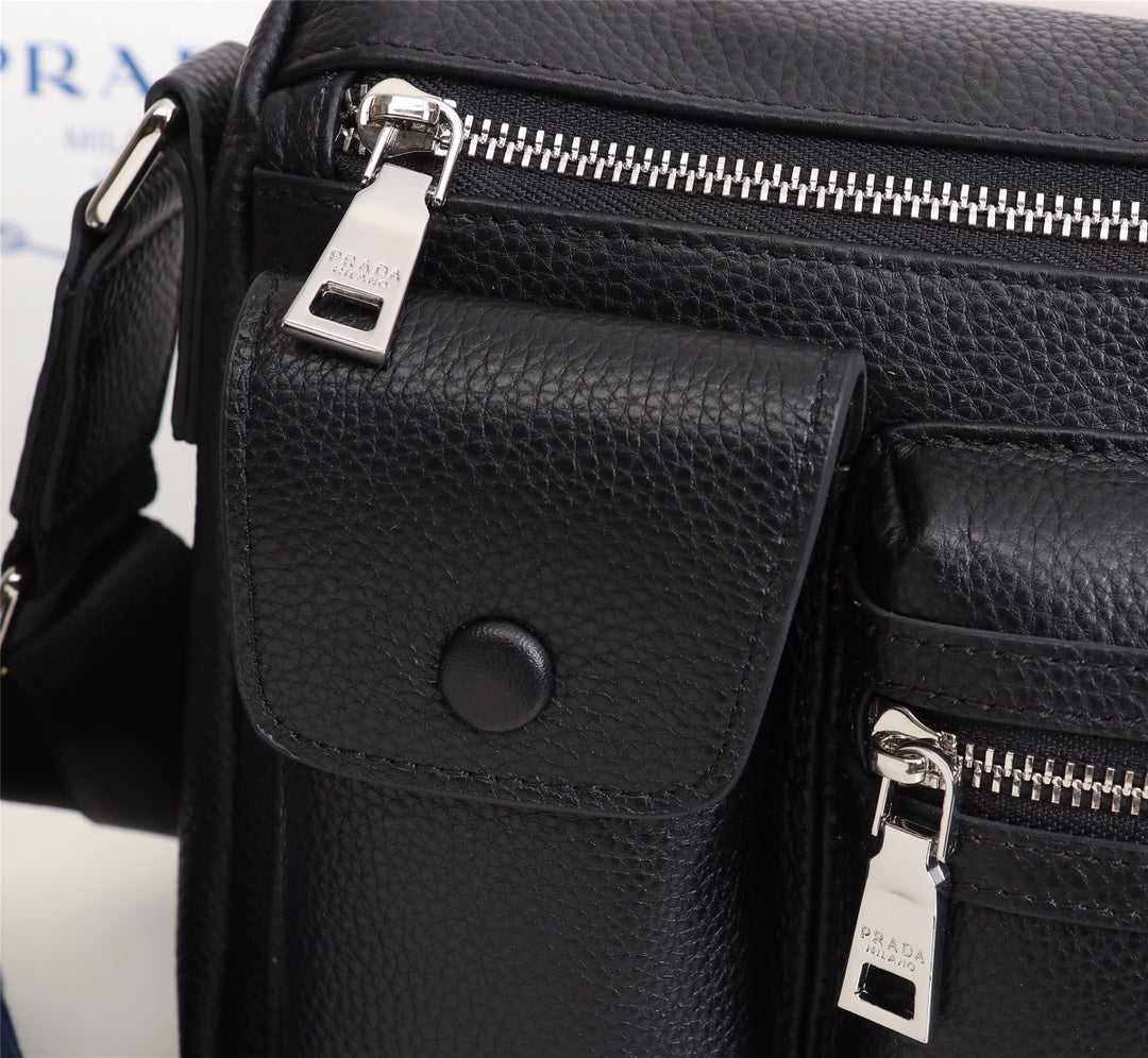 【PRADA 公式 旗艦店】プラダ 斜めがけバッグ 当日出荷 好評に付き再入荷！29*20*8CM