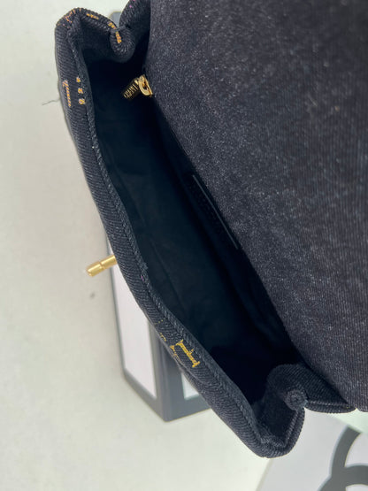 CHANEL FLAP BAG AS3134