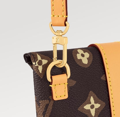 Louis Vuitton　エンベロップ ポーチ　ボディバッグ M83344