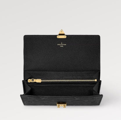 Louis Vuitton ポルトフォイユ サラ メティス　財布 M82638