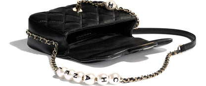 シャネル ラムスキン & コスチューム パール