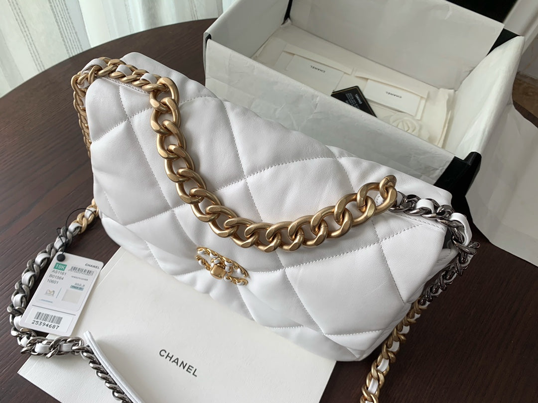 Chanel 19 medium 1161