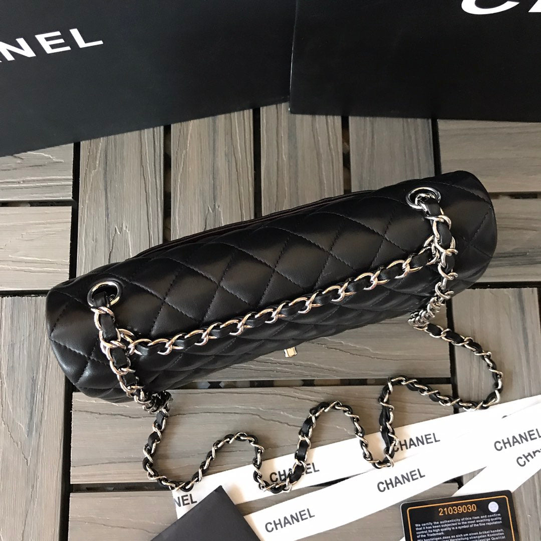 Chanel Flap Bag 1112