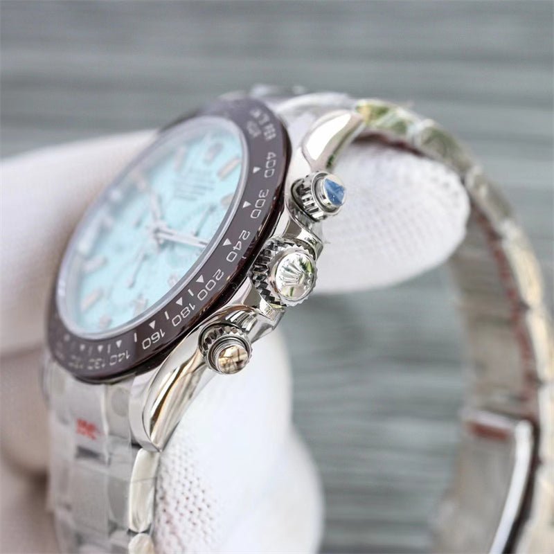 ロレックス コスモグラフ デイトナ ランダム アイスブルー 11Pダイヤモンド116506A