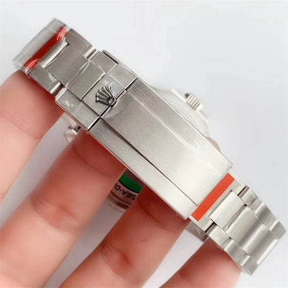 ロレックス ROLEX DEEPSEAディープシーD-BLUE ダイアル 126660