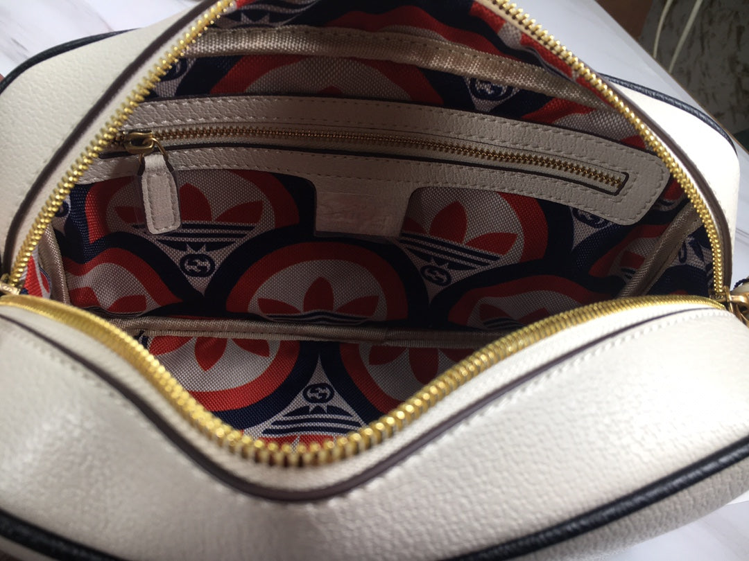 【GUCCI】アディダス x グッチ スモール カメラ バッグ