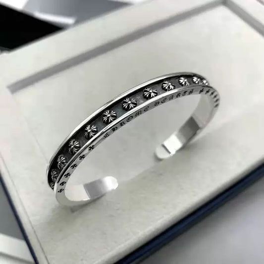 Chrome Hearts(クロムハーツ)男女共に愛されるブレスレット