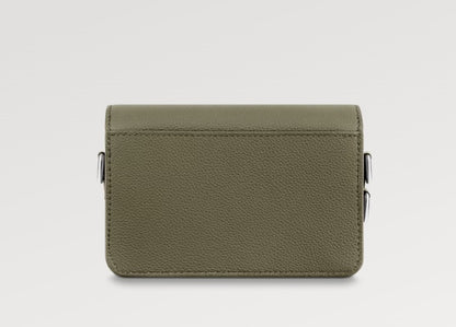 高機能でおしゃれ♪【LOUISVUITTON】ミニショルダーバッグ