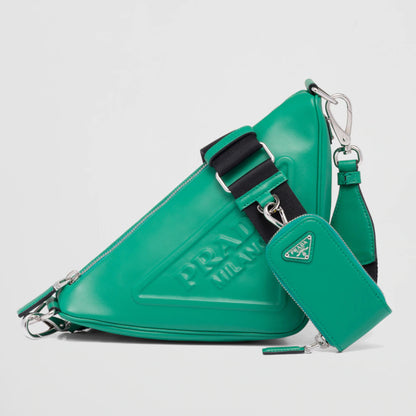 累積売上第１位☆新作☆ プラダ PRADA トライアングル レザーショルダーバッグ